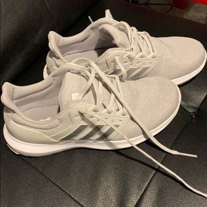 Adorable adidas shoes 6.5
